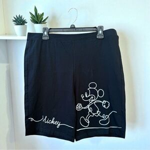 Disney Mickey Mouse Black Women’s Short Size XL